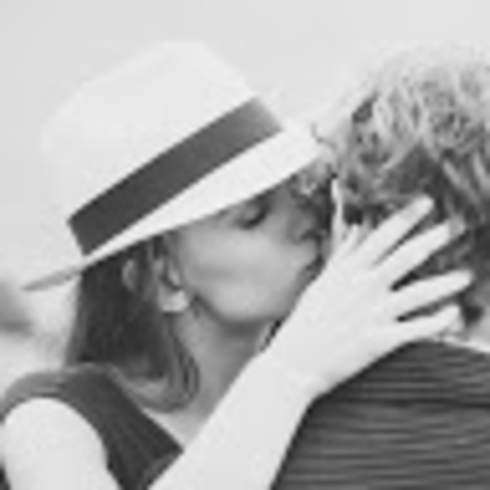 Meet your Posher, Nadya